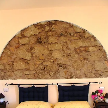 Bed & Breakfast La Pittorra